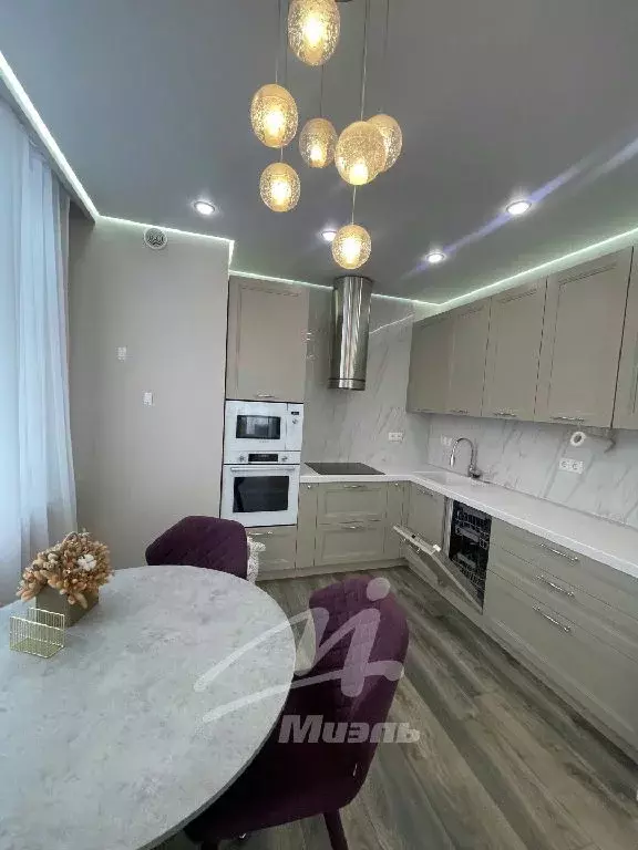 Продается 3-комнатная квартира - Фото 2