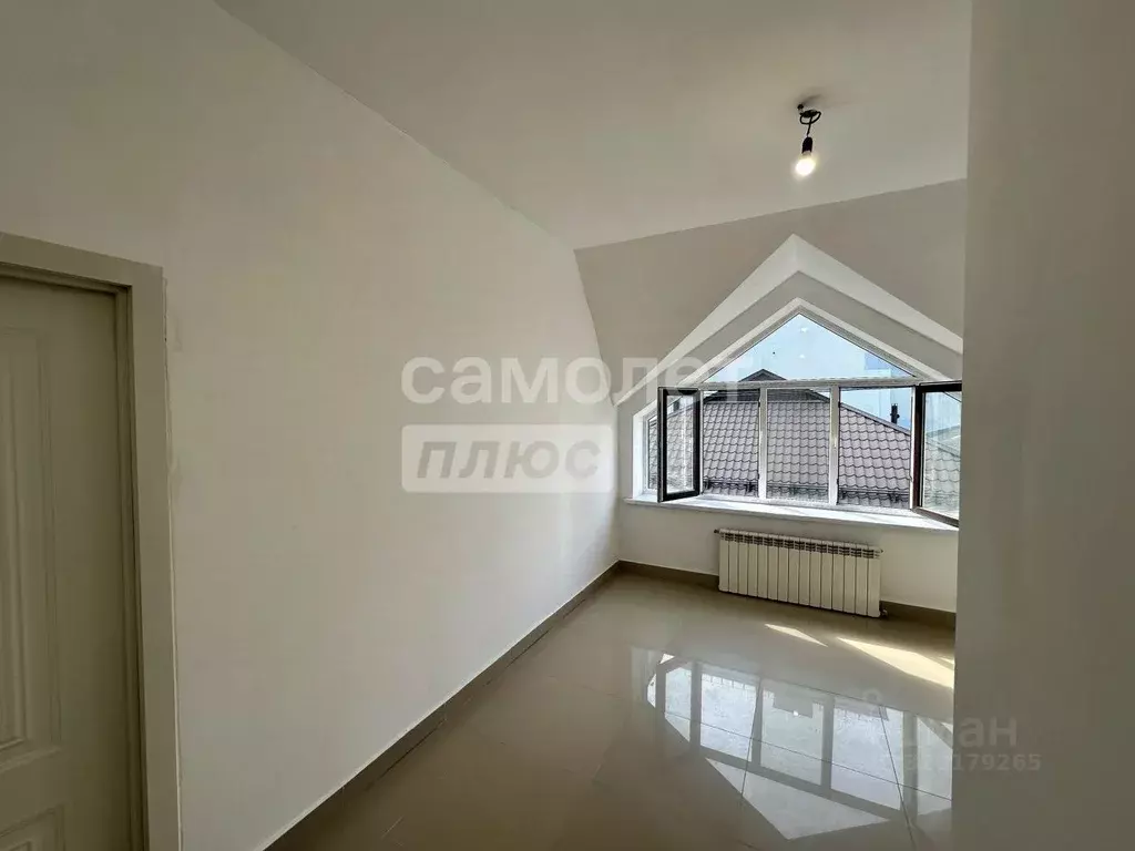 Офис в Дагестан, Махачкала ул. Белинского, 3 (9 м) - Фото 1