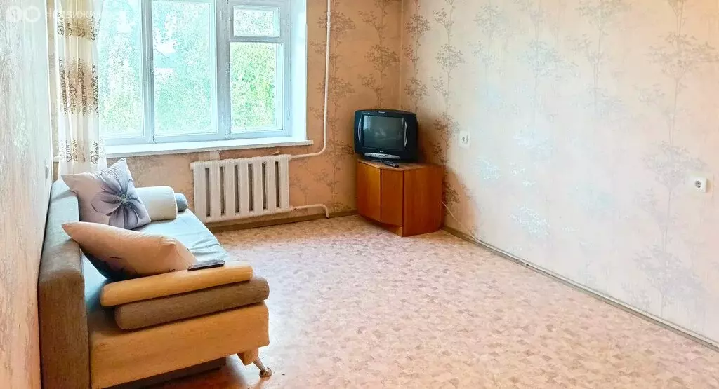 1-комнатная квартира: Чебоксары, Кукшумская улица, 15 (32.1 м) - Фото 1