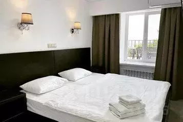 2-к кв. Крым, Керчь ул. 51-й Армии, 5 (30.0 м) - Фото 1