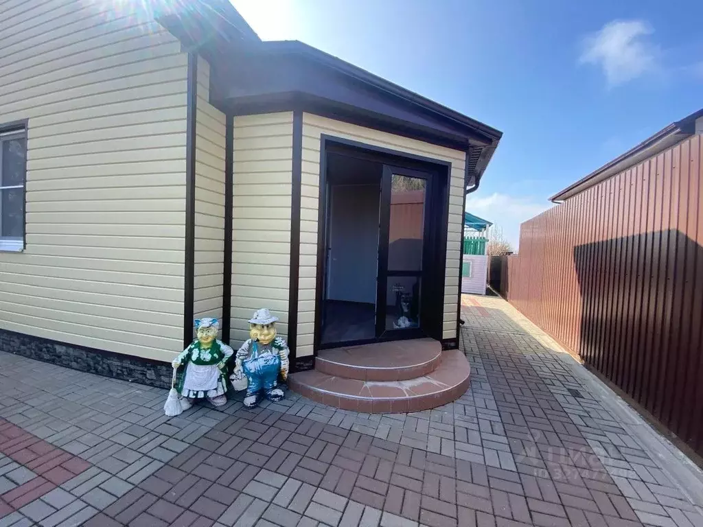 Дом в Ростовская область, Азовский район, с. Круглое  (60 м) - Фото 1