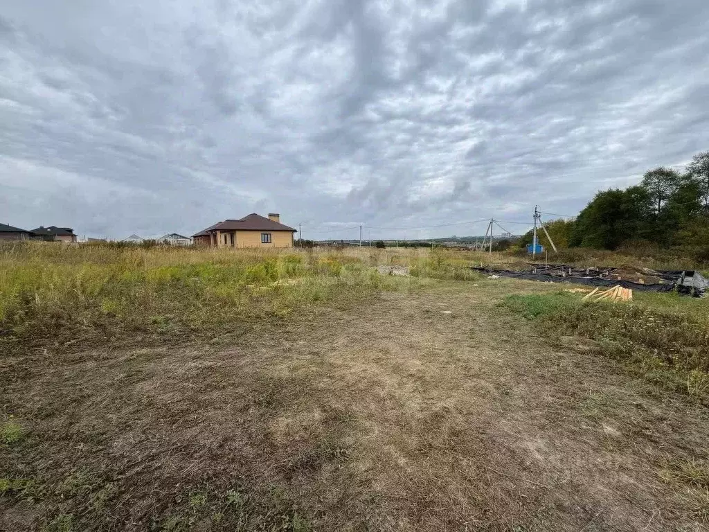 Участок в Курская область, Курский район, Моковский сельсовет, д. 1-я ... - Фото 0
