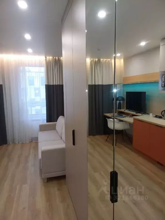 Студия Санкт-Петербург бул. Измайловский, 1к2 (20.0 м) - Фото 1