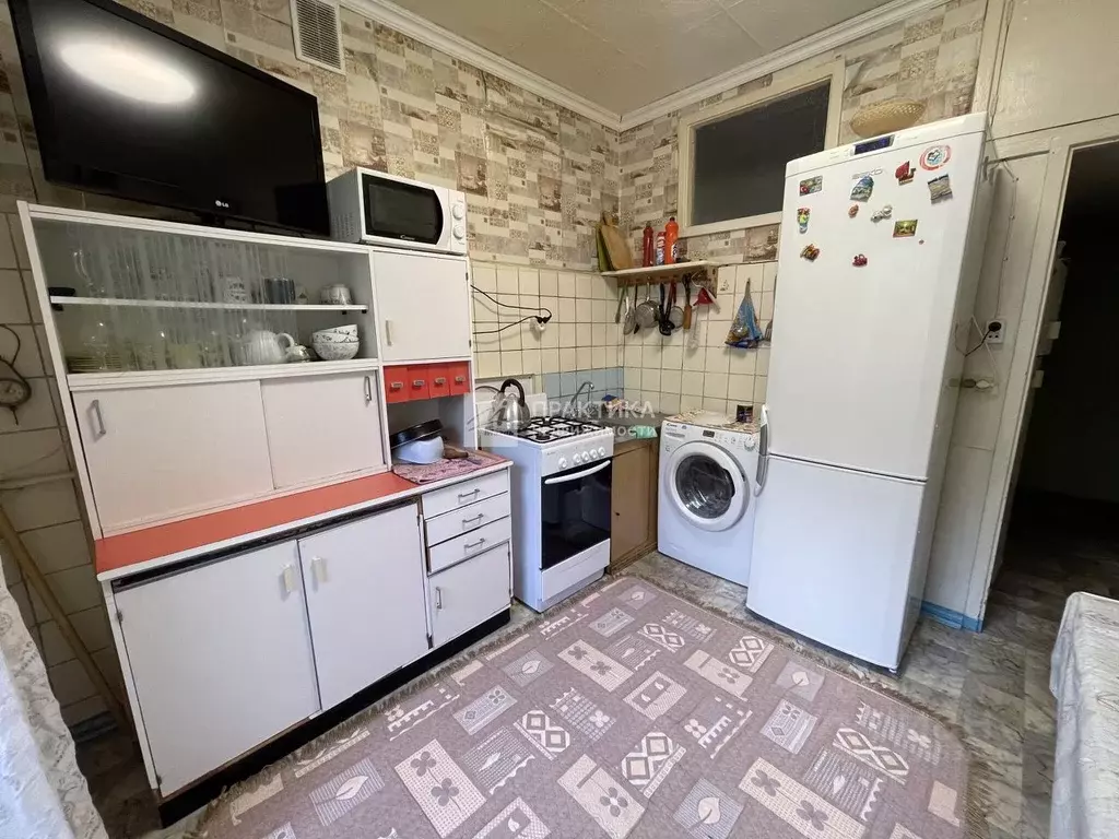 4-к кв. Московская область, Балашиха Заря мкр, ул. Лесная, 6 (87.6 м) - Фото 1
