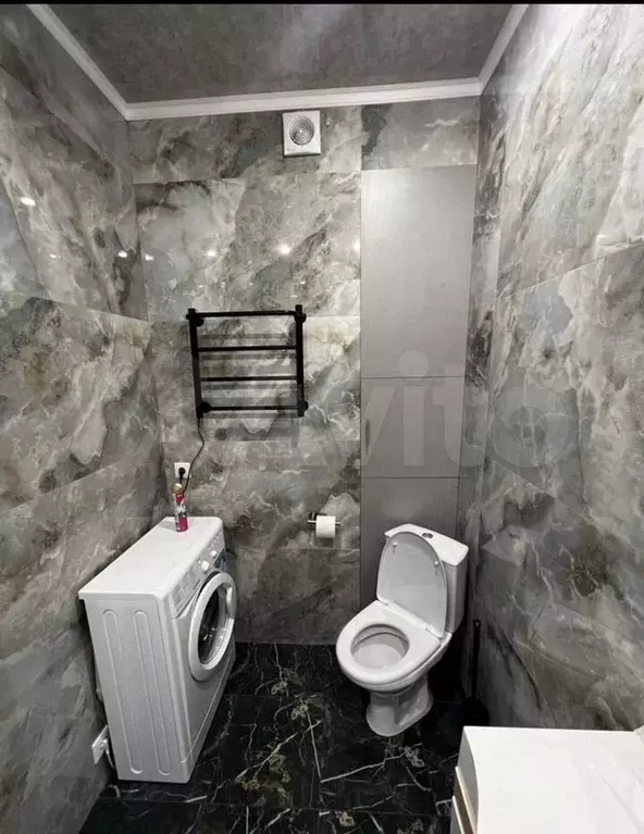 Койко-место 36 м в 1-к., 3/8 эт. - Фото 0