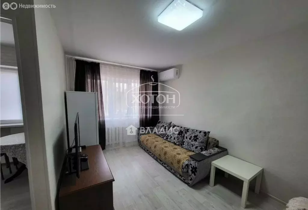 1-комнатная квартира: Элиста, 1-й микрорайон, 17 (30 м) - Фото 1