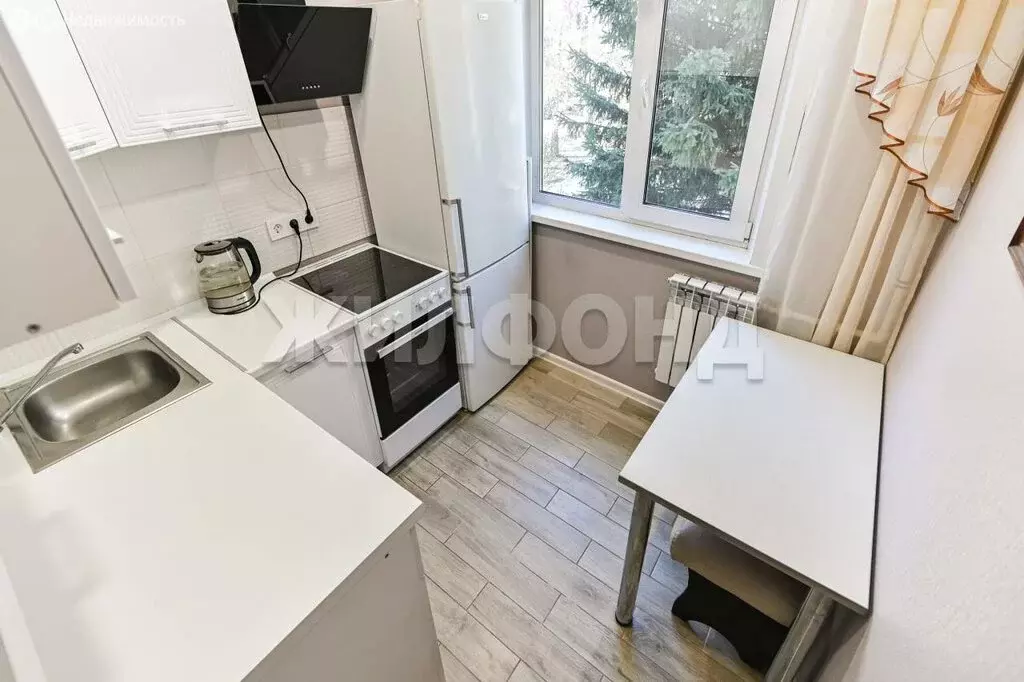 2-комнатная квартира: Барнаул, улица Георгиева, 45 (44.1 м) - Фото 2