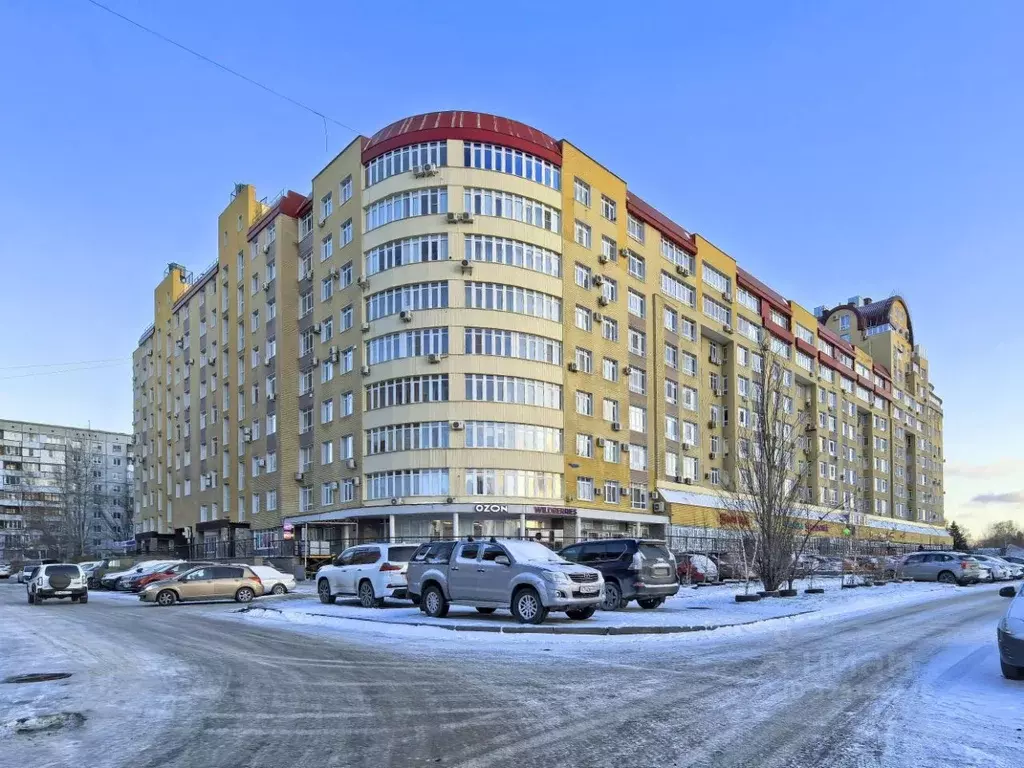 3-к кв. Омская область, Омск ул. Маршала Жукова, 107 (107.1 м) - Фото 1