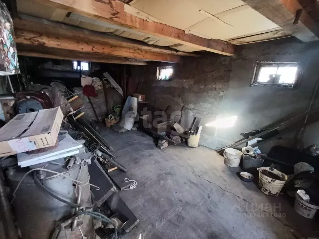 Дом в Кемеровская область, Новокузнецк Широкая ул., 63 (100 м) - Фото 2