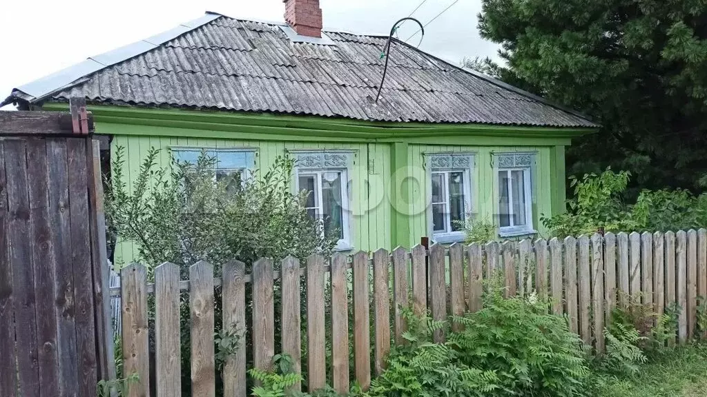 Дом в село Дубровино, Красноармейская улица (32.8 м) - Фото 1