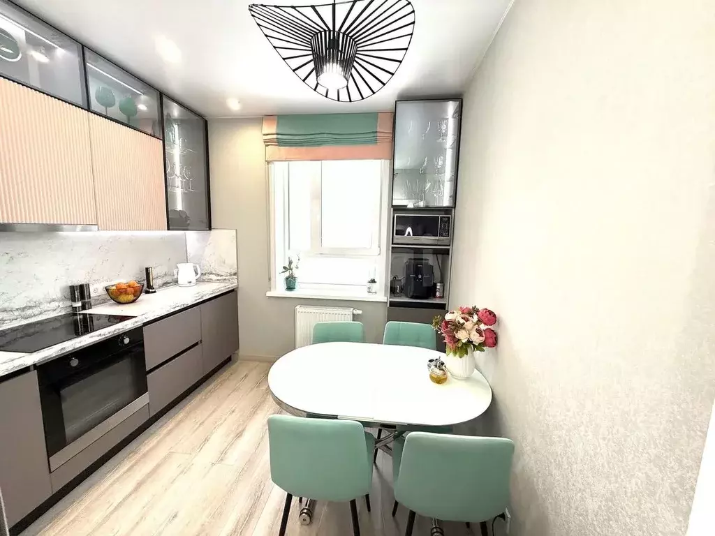 2-к кв. Пермский край, Пермь ул. Строителей, 37А (54.5 м) - Фото 1