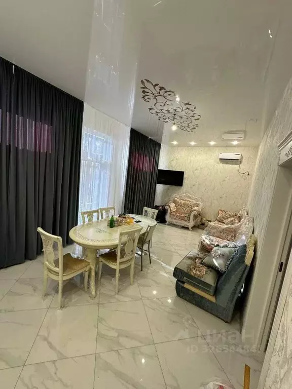 Дом в Адыгея, Тахтамукайский район, Яблоновский пгт Юбилейная ул., 54 ... - Фото 1