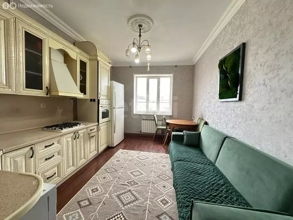 4-комнатная квартира: Махачкала, квартал Пальмира, Изумрудная улица, ... - Фото 2