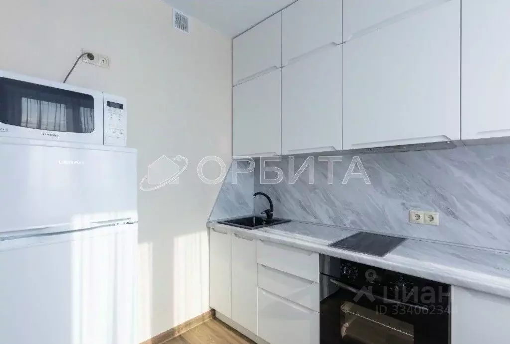 Студия Тюменская область, Тюмень Дамбовская ул., 25к1 (24.4 м) - Фото 2