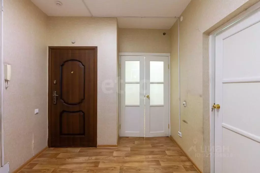 Офис в Красноярский край, Красноярск ул. Шахтеров, 38 (60 м) - Фото 1