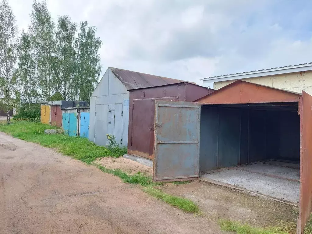 Гараж в Псковская область, Псков Гаражный проезд, 18А (17 м) - Фото 1