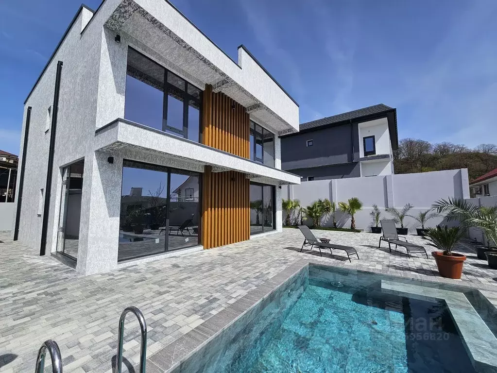 Дом в Краснодарский край, Сочи  (200 м) - Фото 1