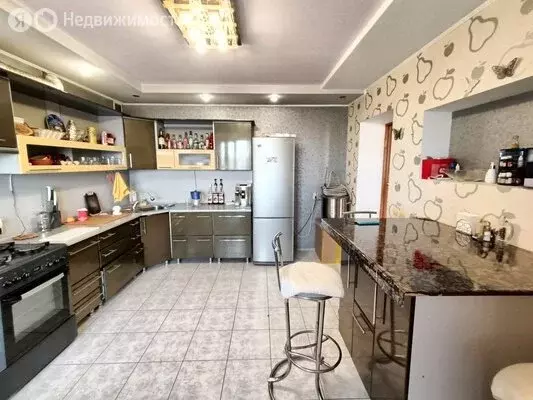 2-комнатная квартира: Ейск, Красная улица, 57/4 (86.5 м) - Фото 1