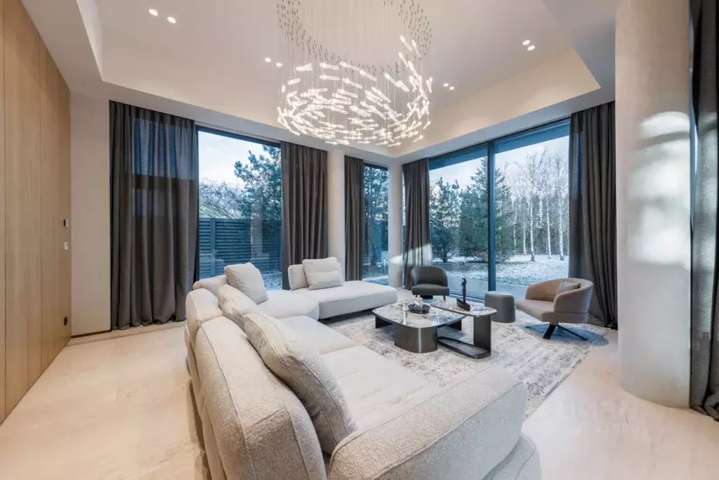 Дом в Московская область, Одинцовский городской округ, с. Усово, Усово ... - Фото 1