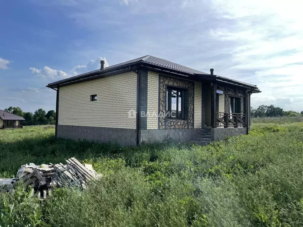 Дом в Белгородская область, Белгородский район, пос. Майский ул. ... - Фото 1