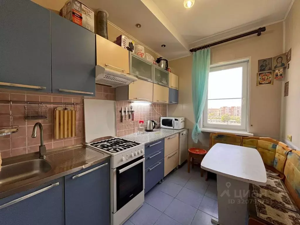 2-к кв. Астраханская область, Астрахань Звездная ул., 7к2 (52.1 м) - Фото 0