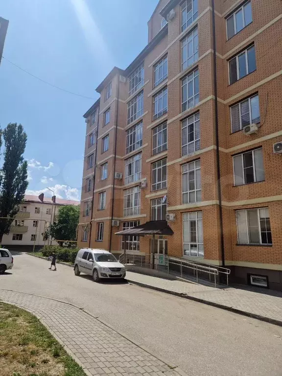 1-к. квартира, 46 м, 1/6 эт. - Фото 0