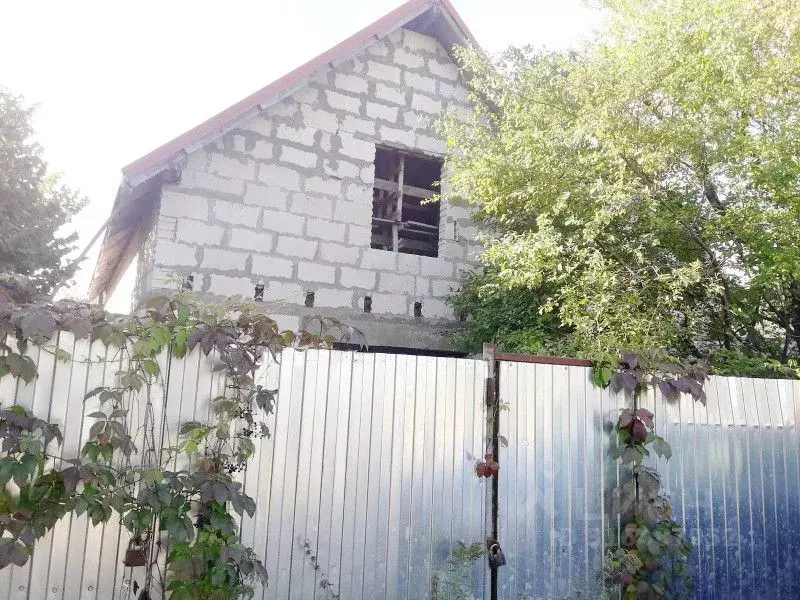 Дом в Калининградская область, Калининград ул. Горького, 85 (130 м) - Фото 0