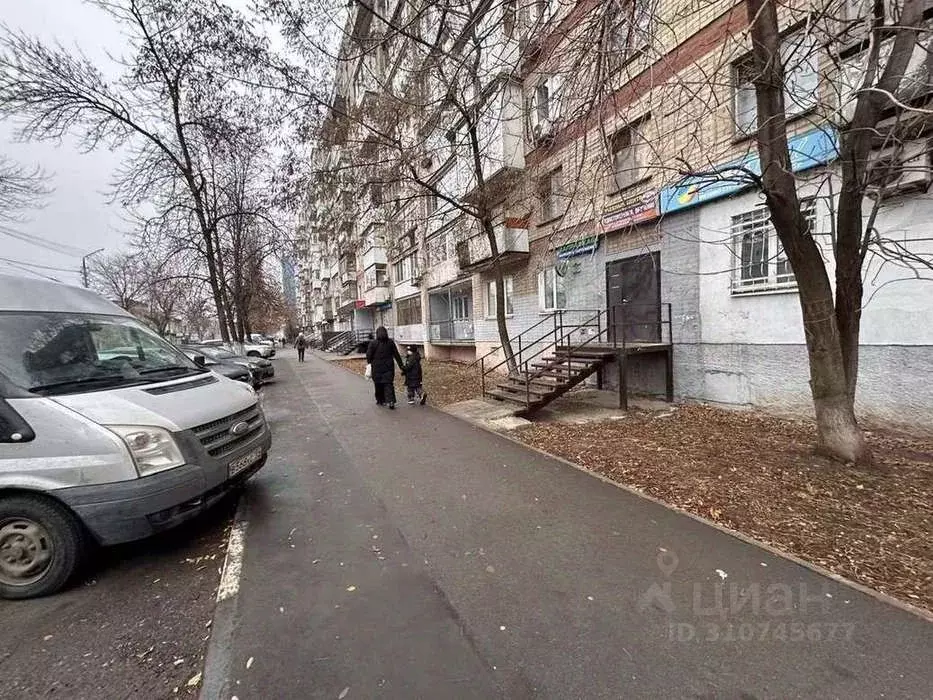 Помещение свободного назначения в Саратовская область, Саратов ул. ... - Фото 1