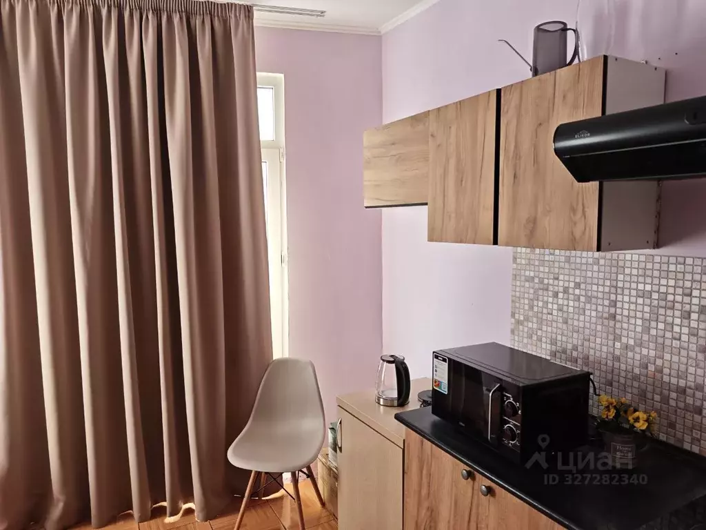 3-к кв. Краснодарский край, Сочи ул. Кирпичная, 24к1 (80.0 м) - Фото 1