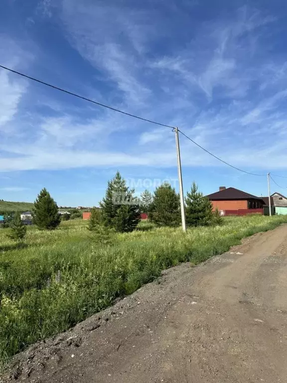 Участок в Удмуртия, Сарапульский район, д. Усть-Сарапулка ул. ... - Фото 1