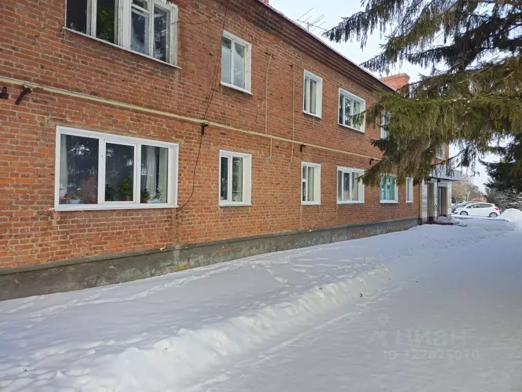 3-к кв. Омская область, Калачинск ул. Ленина, 47 (54.3 м) - Фото 2