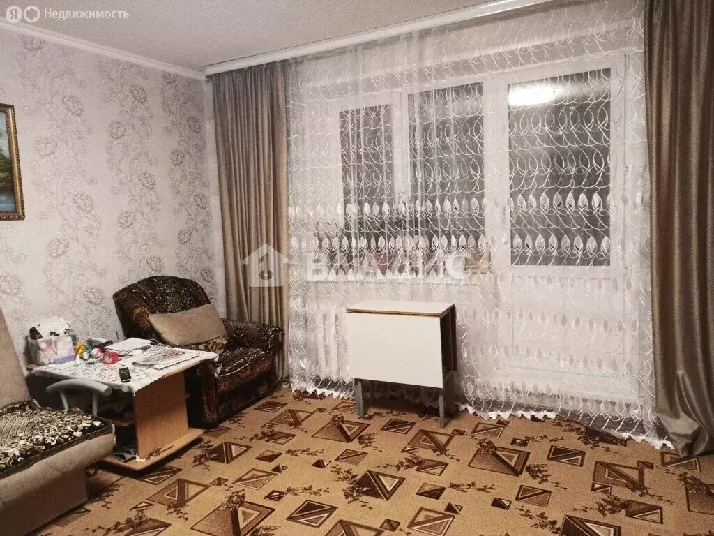 3-комнатная квартира: Тобольск, микрорайон 7А, 40 (66.5 м) - Фото 0