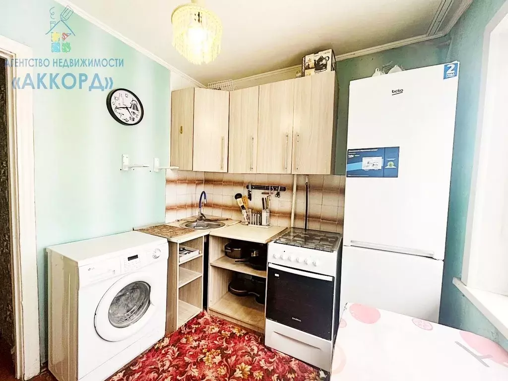 1-к кв. Алтайский край, Бийск ул. Виктора Петрова, 20 (30.5 м) - Фото 2