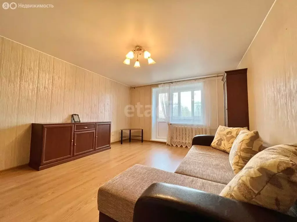 1-комнатная квартира: Великий Новгород, улица Ворошилова, 2к1 (46.1 м) - Фото 0