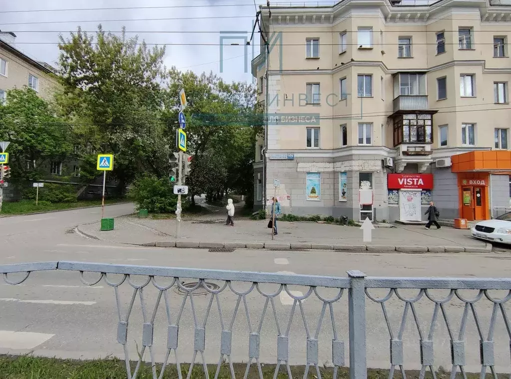Торговая площадь в Свердловская область, Екатеринбург ул. Грибоедова, ... - Фото 1
