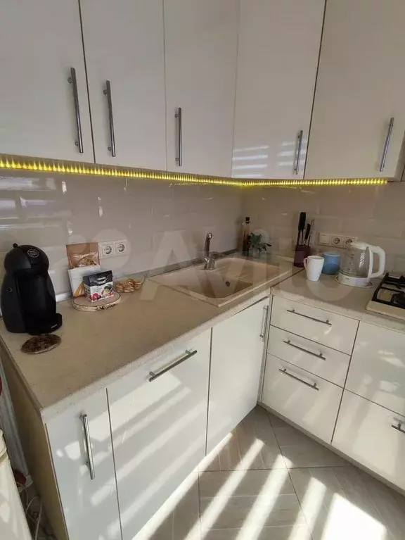 3-к. квартира, 65 м, 4/6 эт. - Фото 1