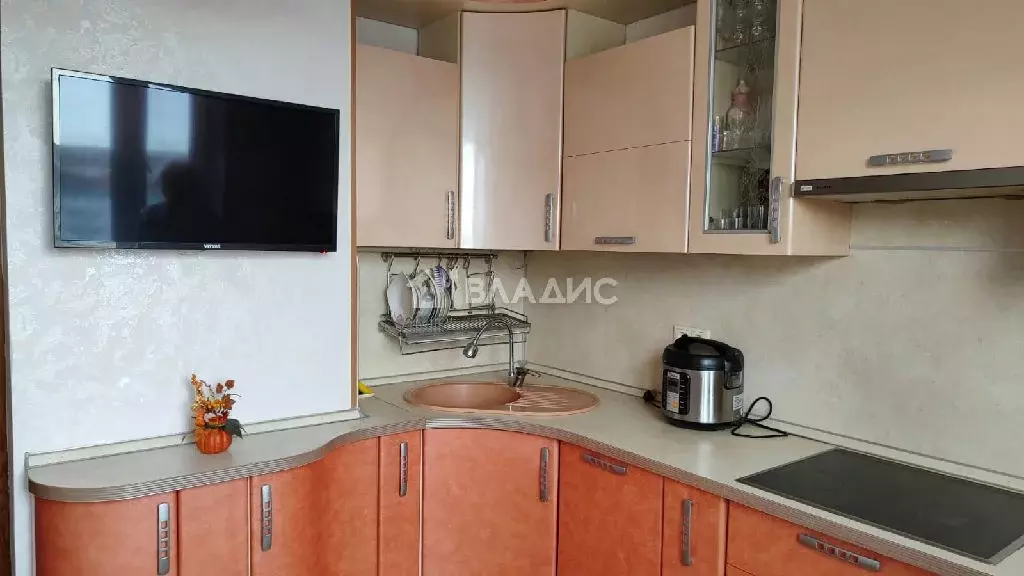 Продается 3-комнатная квартира - Фото 1