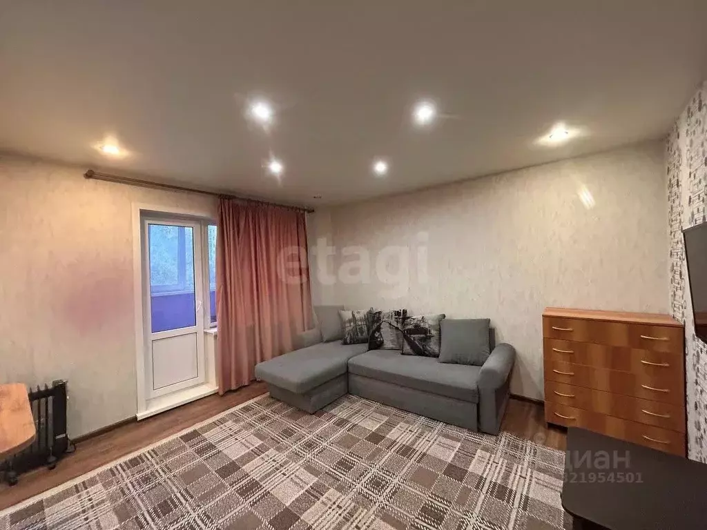 2-к кв. Коми, Усинск ул. Строителей, 5 (35.7 м) - Фото 0