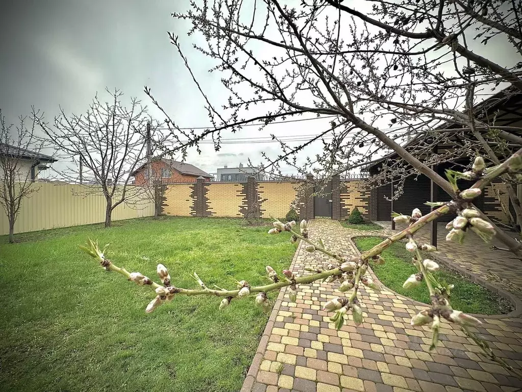 Дом в Ростовская область, Аксай ул. Петровская, 9 (300 м) - Фото 2