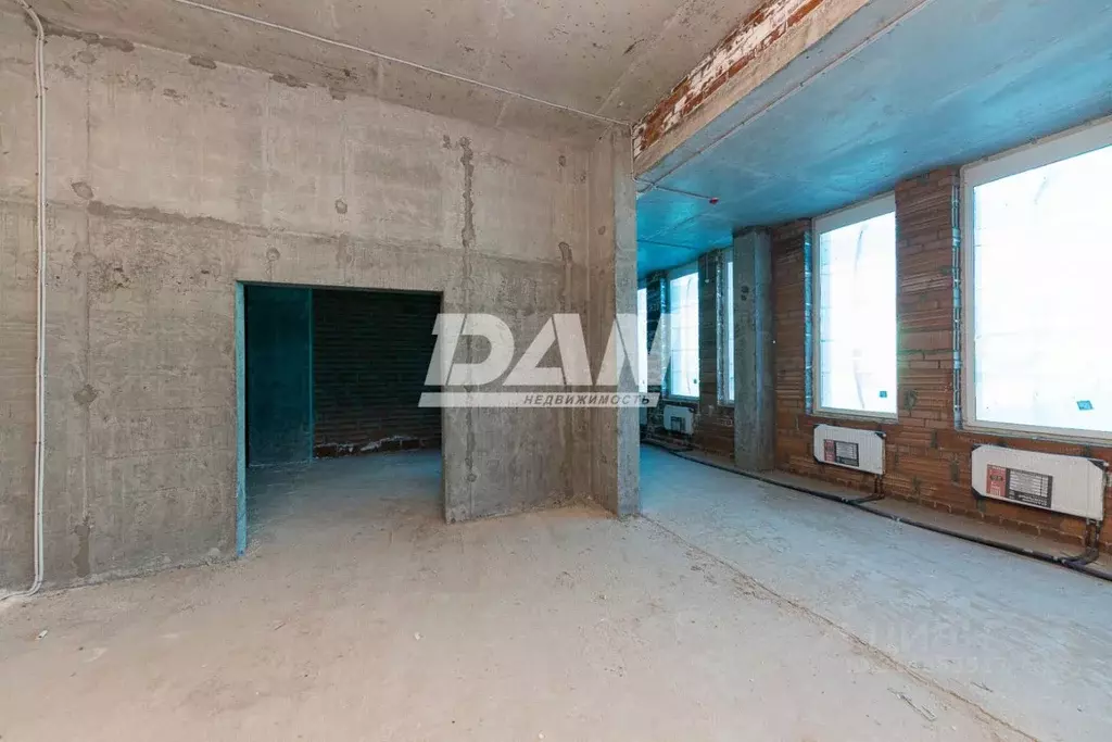 Торговая площадь в Челябинская область, Челябинск ул. 250-летия ... - Фото 1