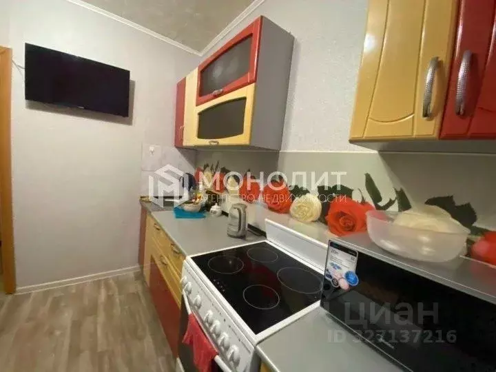 2-к кв. Белгородская область, Старый Оскол Восточный мкр, 14 (54.0 м) - Фото 2