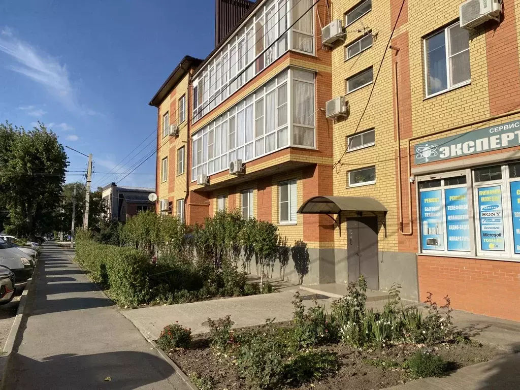 2-к кв. Ростовская область, Батайск ул. Ленина, 25 (70.0 м) - Фото 1