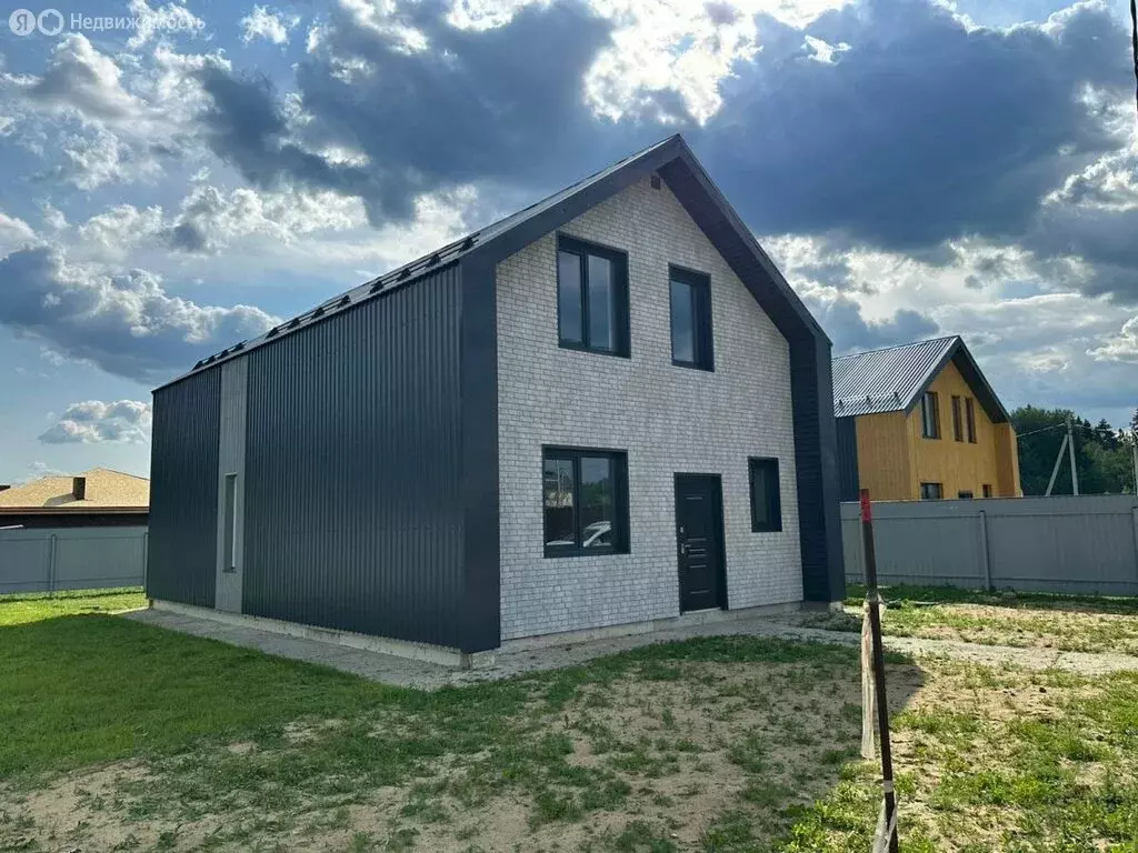 Дом в Брёхово, микрорайон Большое Брёхово (150 м) - Фото 1
