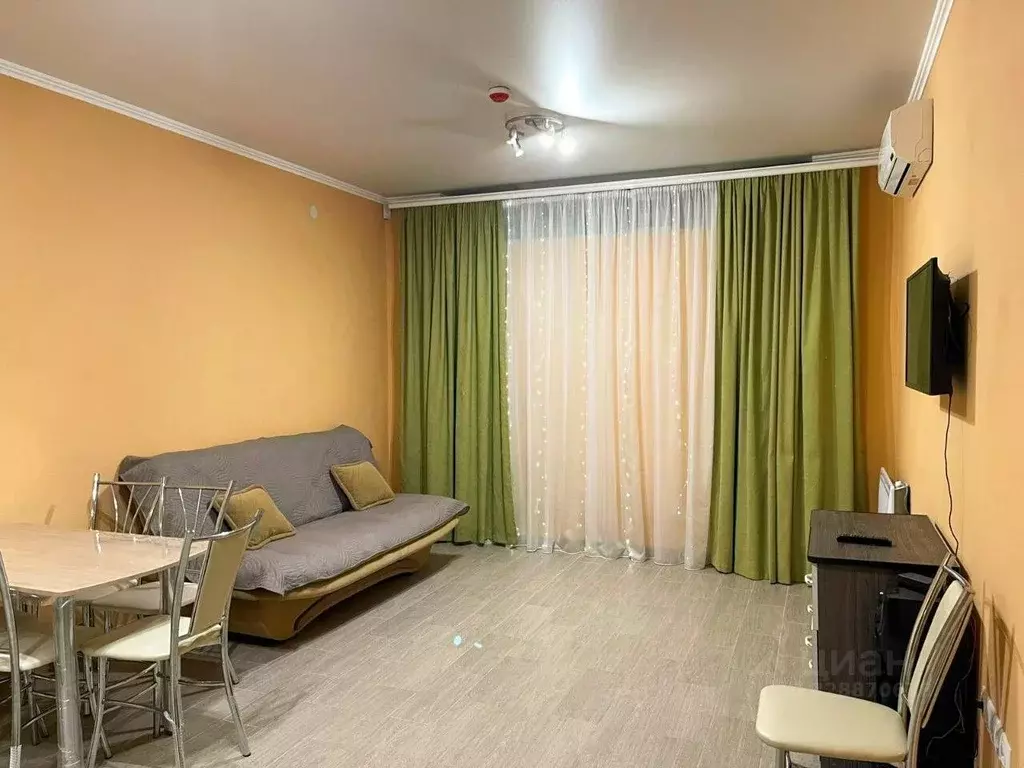 1-к кв. Крым, Феодосия бул. Адмиральский, 7Е (44.0 м) - Фото 0