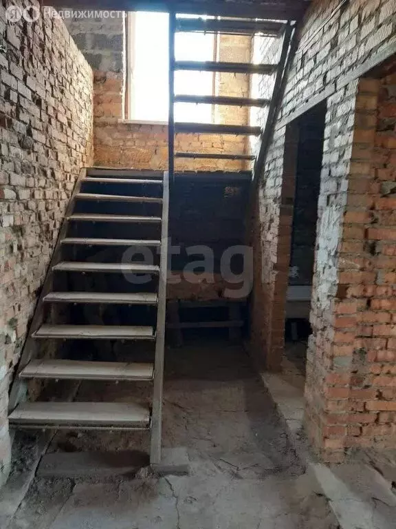 Дом в Азов, улица Макаровского (120 м) - Фото 1