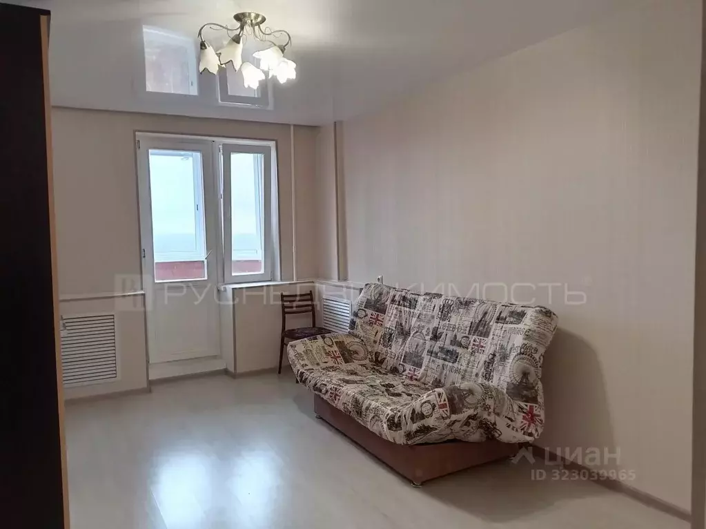 Студия Кировская область, Киров ул. Ленина, 184к5 (29.8 м) - Фото 1