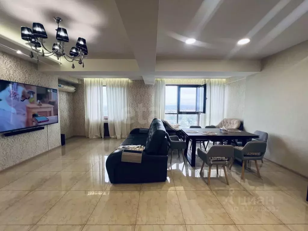 3-к кв. Сахалинская область, Южно-Сахалинск Коммунистический просп., ... - Фото 1