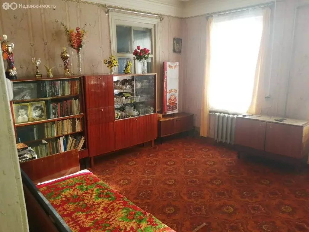 Дом в Каменск-Шахтинский, улица Кирова (100 м) - Фото 1