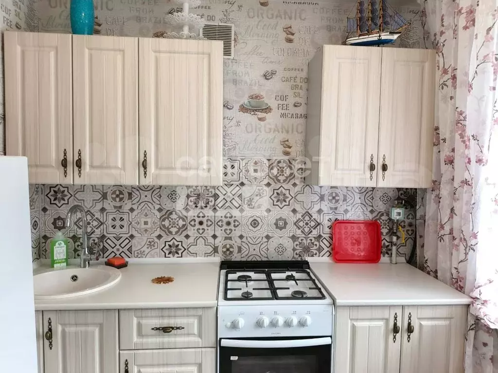 1-к. квартира, 33 м, 5/5 эт. - Фото 0