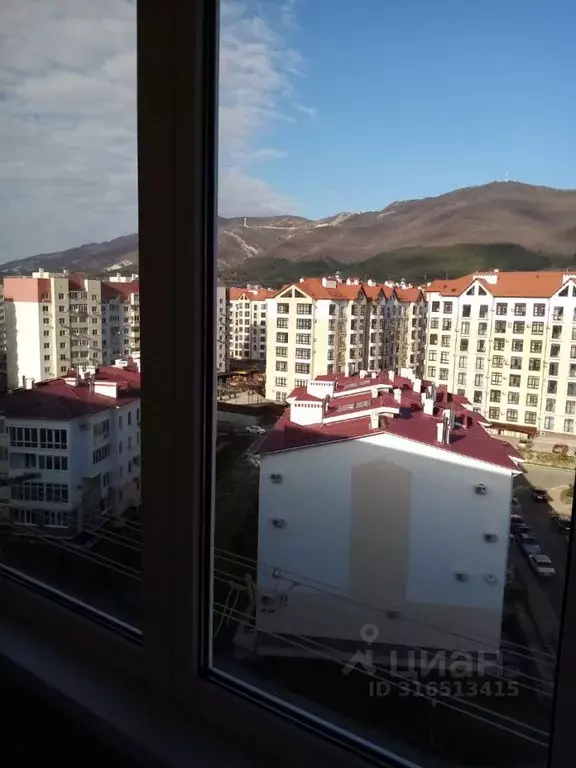 2-к кв. Краснодарский край, Геленджик Южный мкр, ул. Маяковского, 6 ... - Фото 0